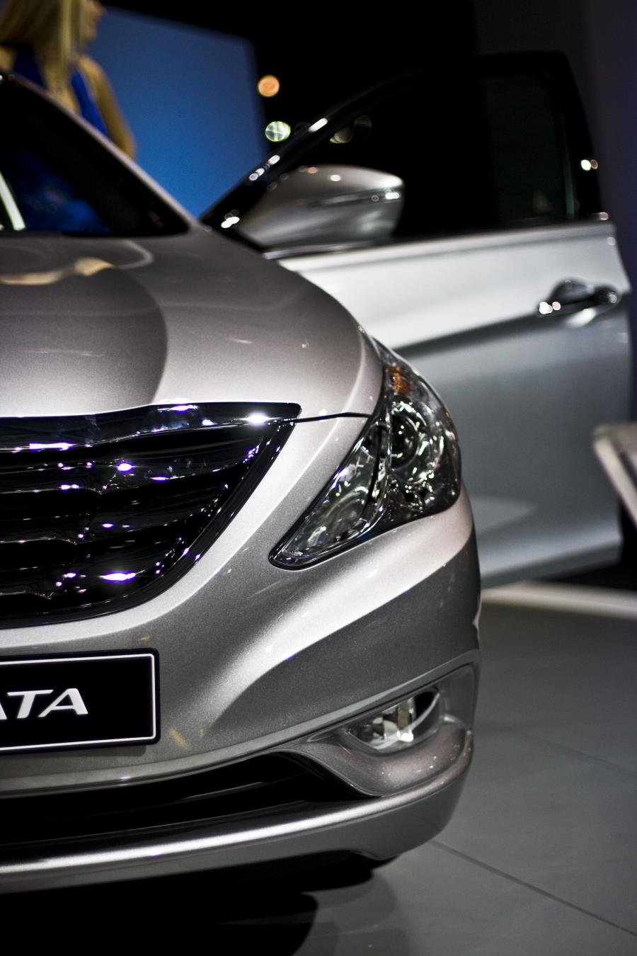  Hyundai Sonata 2010 года  (фото 56 из 162)